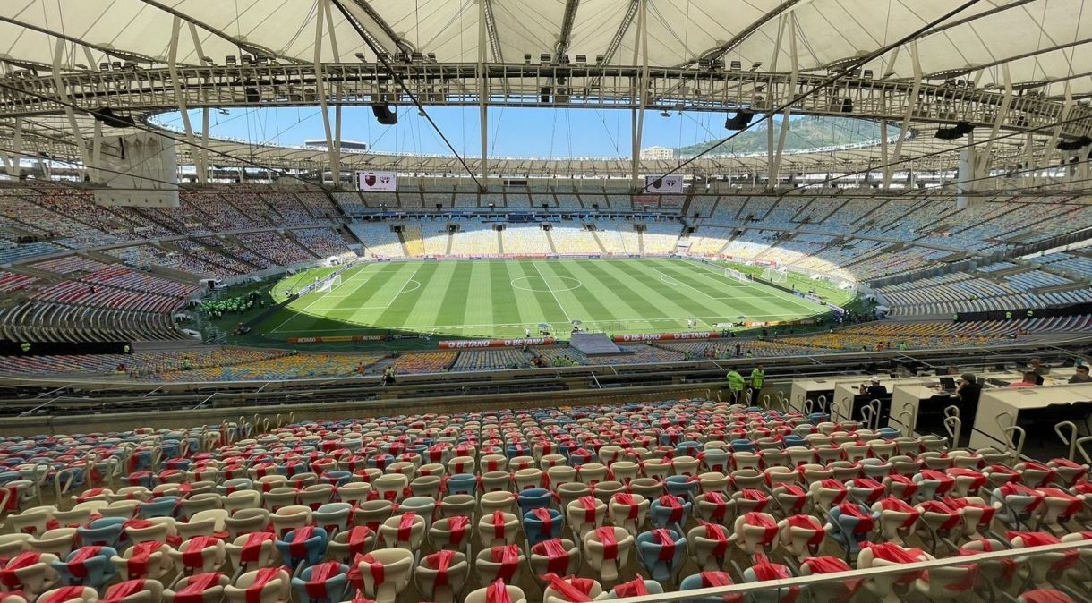 Gramado do Maracanã, palco do futebol carioca, é alvo de críticas nas últimas temporadas