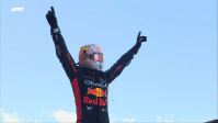 Após vitória de Verstappen no Japão, Red Bull conquista título de construtores