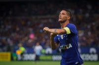 Thiago Neves anuncia aposentadoria do futebol: “Chegou o momento”