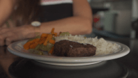 Bulimia, anorexia e compulsão: CNN Sinais Vitais discute transtornos alimentares