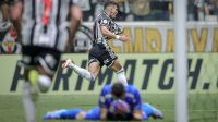 Atlético-MG provoca ídolo do Cruzeiro após vitória: “De costas a chorar”