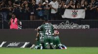 Corinthians marca no último lance e empata com o lanterna América-MG em casa