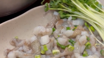 Idoso comia san-nakji, prato típico do sul da Coreia do Sul e é feito de polvo cru fatiado