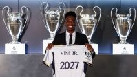 Real Madrid renova com Vinicius Júnior até 2027