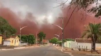 Segundo meteorologista, fenômeno é incomum, mas não é considerado como preocupante