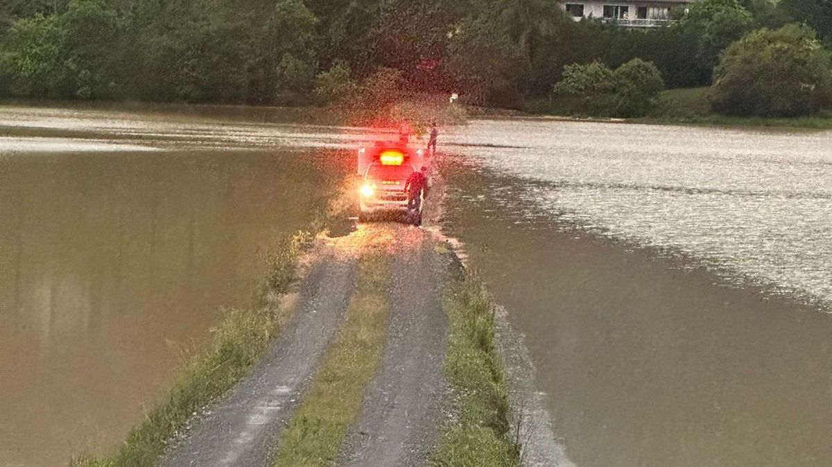 Acidente com ciclista ocorreu na cidade Rio do Oeste, Santa Catarina, na quarta-feira (4)