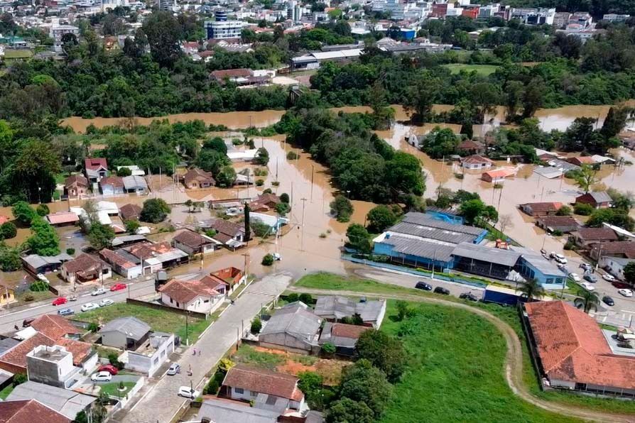 Estado de emergência garante aos municípios paranaenses medidas de exceção voltadas para grupos prioritários e população em geral
