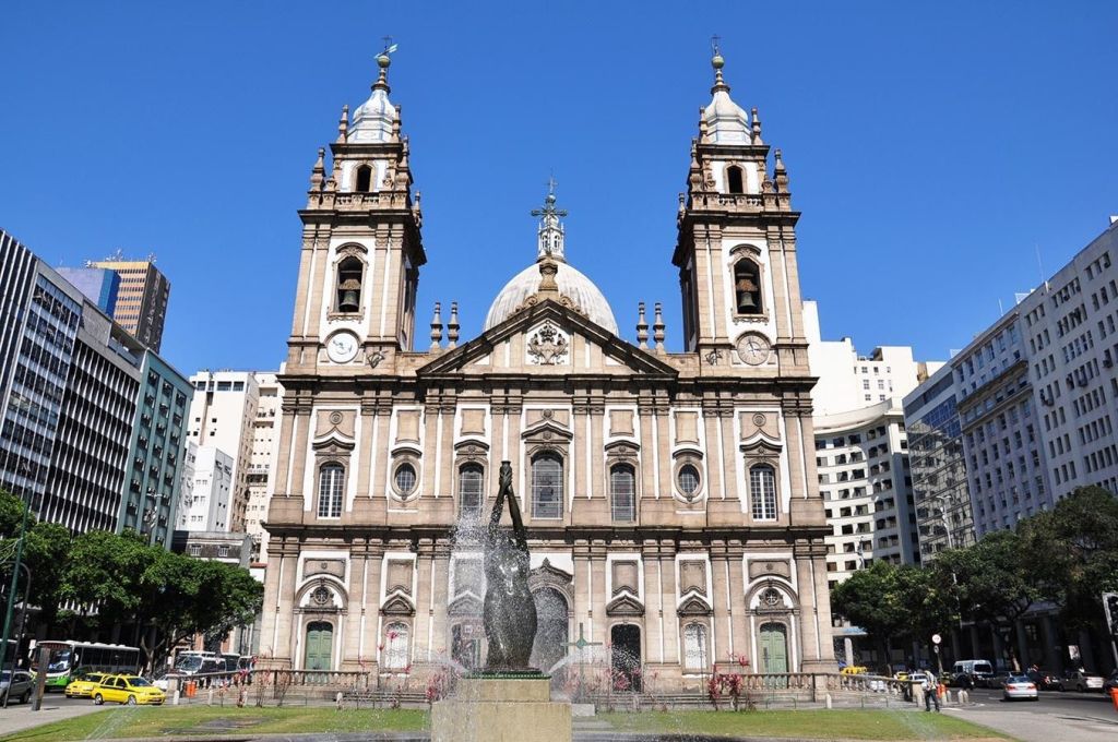 Igreja da Candelária, no Rio, é patrimônio histórico