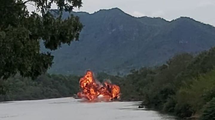 PF explode três embarcações usadas para garimpo ilegal em Goiás