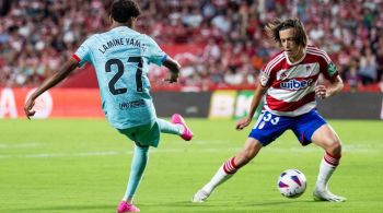 Lamine Yamal fez o primeiro gol da equipe azul-grená no empate em 2 a 2 com o Granada