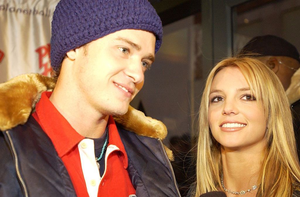 Justin Timberlake e Britney Spears durante o Super Bowl XXXVI