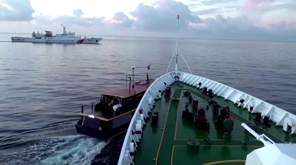 China divulga imagens de colisão no Mar do Sul da China