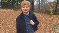 Ed Sheeran revela ter construído o próprio túmulo no quintal de sua residência