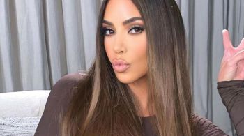 Empresária americana, Kim Kardashian fez revelação sobre preferência para relacionamento em novo episódio de reality