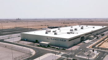 Lucid Motor, fabricante americana de veículos movidos 100% a eletricidade, acaba de inaugurar no país em uma planta de mais de 1,35 milhão de metros quadrados