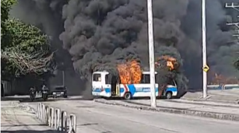 Em média, são 230 veículos depredados por mês, segundo Sindicato das Empresas de Ônibus da Cidade do Rio