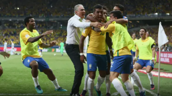 Ex-técnico da Seleção Brasileira fará o primeiro jogo pelo Flamengo contra o Cruzeiro, no Mineirão, na quinta-feira (19)