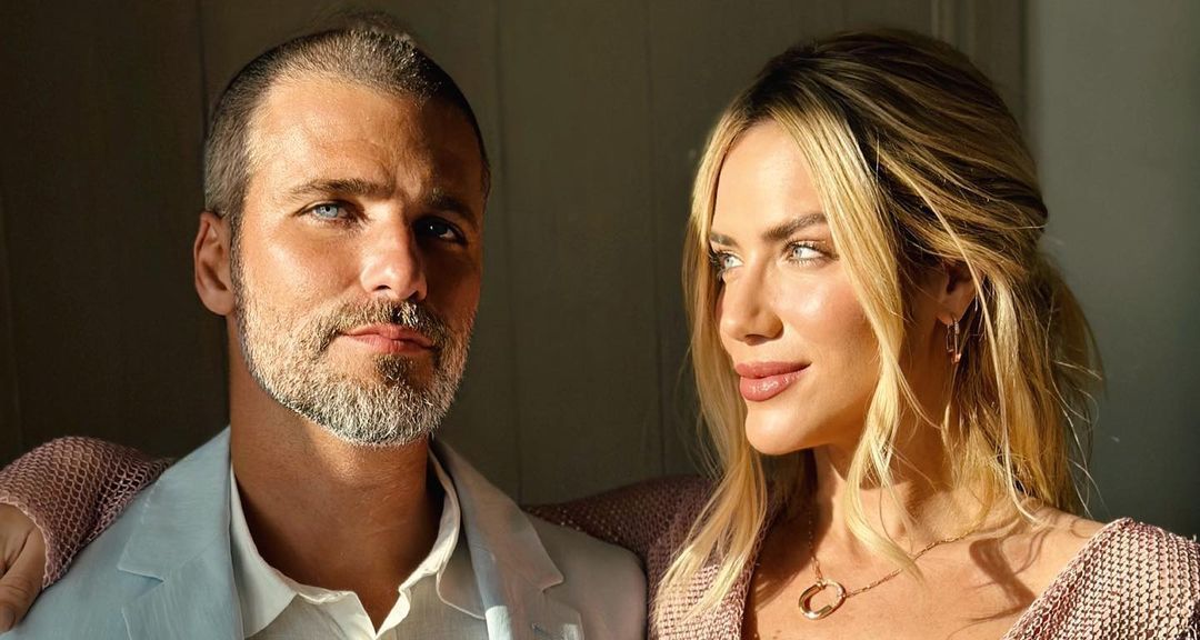 Bruno Gagliasso e Giovanna Ewbank lançaram um novo talk show cujo nome é inspirado no episídio do "surubão de Noronha"