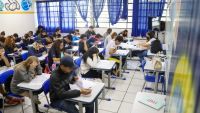 65% dos alunos buscam currículo flexível para o ensino médio, mostra pesquisa do Todos pela Educação