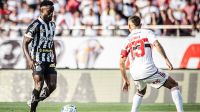 São Paulo e Santos duelam por mais do que o resultado no Paulista