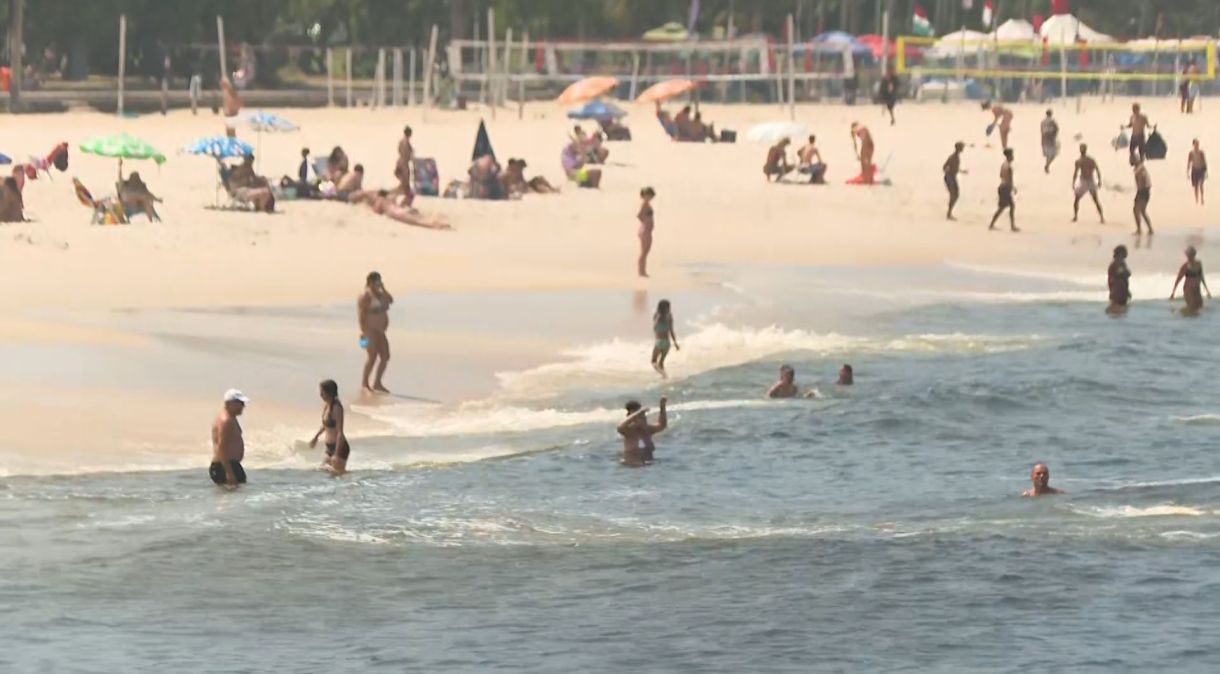 A cidade do Rio de Janeiro registrou sensação térmica de 58,5 °C na manhã desta terça-feira (14), a maior desde o início da medição por parte do Sistema Alerta Rio, em 2014.