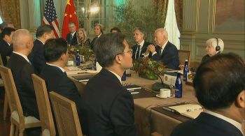 Joe Biden e Xi Jinping concordaram em restabelecer a comunicação entre seus exércitos após horas de reuniões na Califórnia