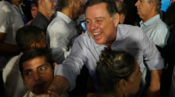 Governador de Goiás por quatro mandatos, Perillo contou com o apoio de Aécio Neves para conquistar o comando do partido