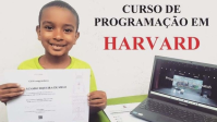 Menino da comunidade carioca Complexo da Maré conclui curso em Harvard