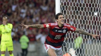 Time do técnico Tite venceu o Palmeiras por 3 a 0 no Maracanã