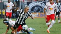 Red Bull Bragantino busca empate com o Botafogo, e Palmeiras é líder do Brasileirão