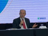 BNDES quer retomar lançamento de IPOS e afirma já ter empresas prontas para isso, diz Mercadante