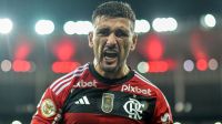 Arrascaeta coloca o Flamengo na briga pelo título