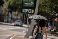 Onda de calor atinge maior parte do Brasil, com temperaturas beirando 40ºC; Sul pode ter tempestades