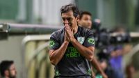 América-MG anuncia saída de Fabián Bustos após rebaixamento