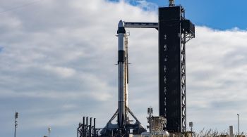 Falha em primeiro estágio do Falcon 9 será investigada por reguladores federais dos EUA; foguete seria usado em duas missões tripuladas em breve