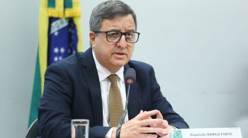 Deputado mostrou insatisfação com o corte de R$ 5,6 bilhões nas emendas de comissão