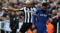 Thiago Silva quebra recorde, mas dá "presente" para Joelinton em goleada do Newcastle