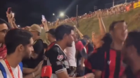 Vídeo: Ex-Vasco é furtado durante comemoração do Vitória na Série B