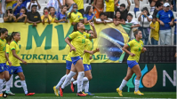 Seleção Brasileira Feminina de futebol vence Japão em amistoso