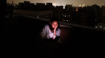 Temendo que apagão de telecomunicações encobrisse “crimes de guerra”, Mirna El Helbawi buscou solução para que palestinos pudessem se conectar a redes estrangeiras