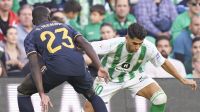 Real Madrid empata com o Betis e pode perder liderança do Espanhol para o Girona