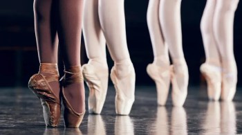 No balé, as sapatilhas de ponta devem ser uma extensão das linhas do bailarino criando a ilusão de comprimento que vai da cabeça aos pés.