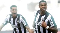 Botafogo vence Bangu no Carioca com gol relâmpago e mais um de Jeffinho