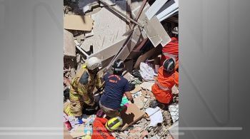 Segundo o Corpo de Bombeiros, após o desabamento, outras 17 pessoas foram resgatadas do local com vida