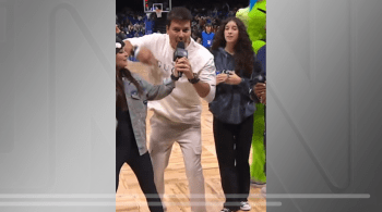 Ação foi promovida em partida do Orlando Magic para celebrar a cultura do Brasil