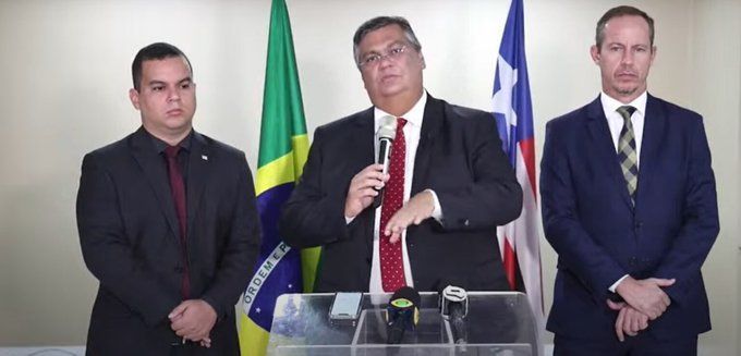 Diego Galdino de Araújo (à esquerda), ao lado de Flávio Dino e Ricardo Cappelli