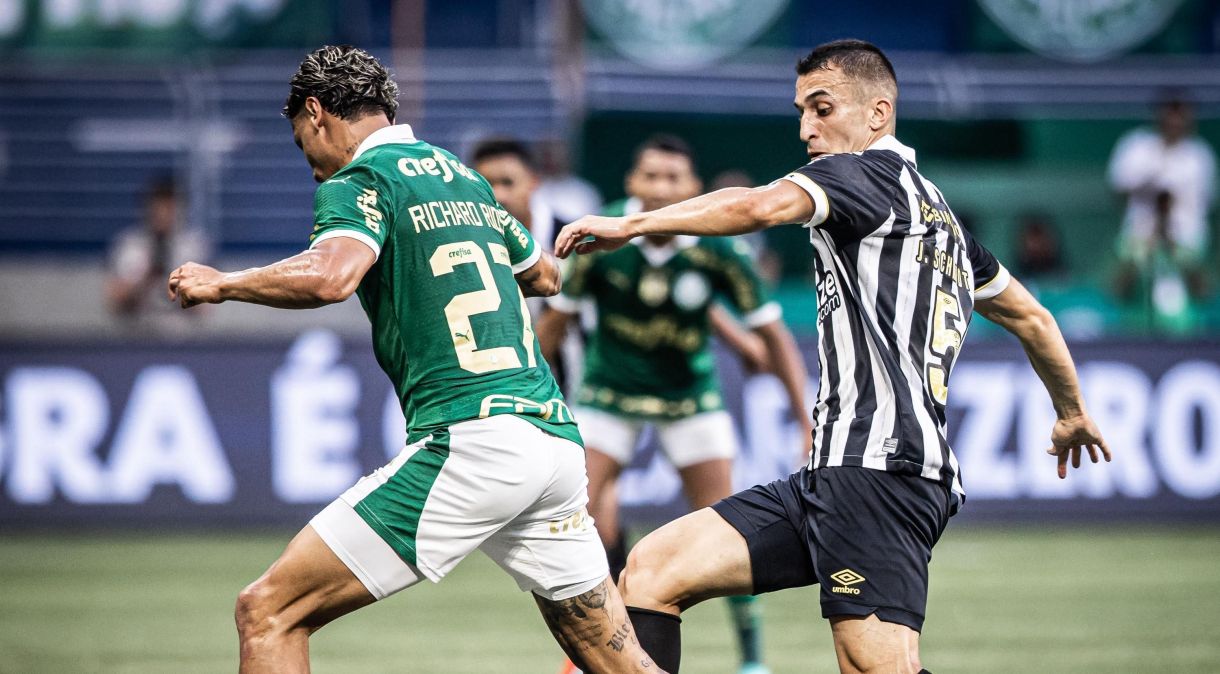 Palmeiras e Santos em campo pela terceira rodada do Campeonato Paulista