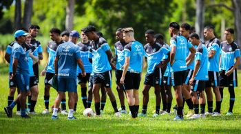 Figueirense e Grêmio brigam pela liderança do Grupo 4