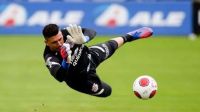 Vasco descarta comprar goleiro do Corinthians; entenda o motivo