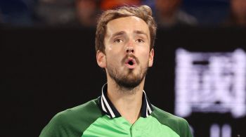 Jannik Sinner e Daniil Medvedev vão decidir o primeiro Grand Slam da temporada